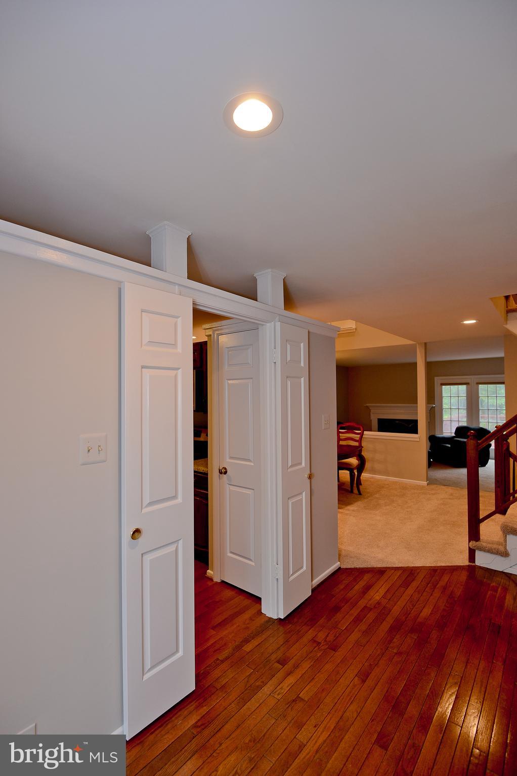 FAIR WOODS - Residential