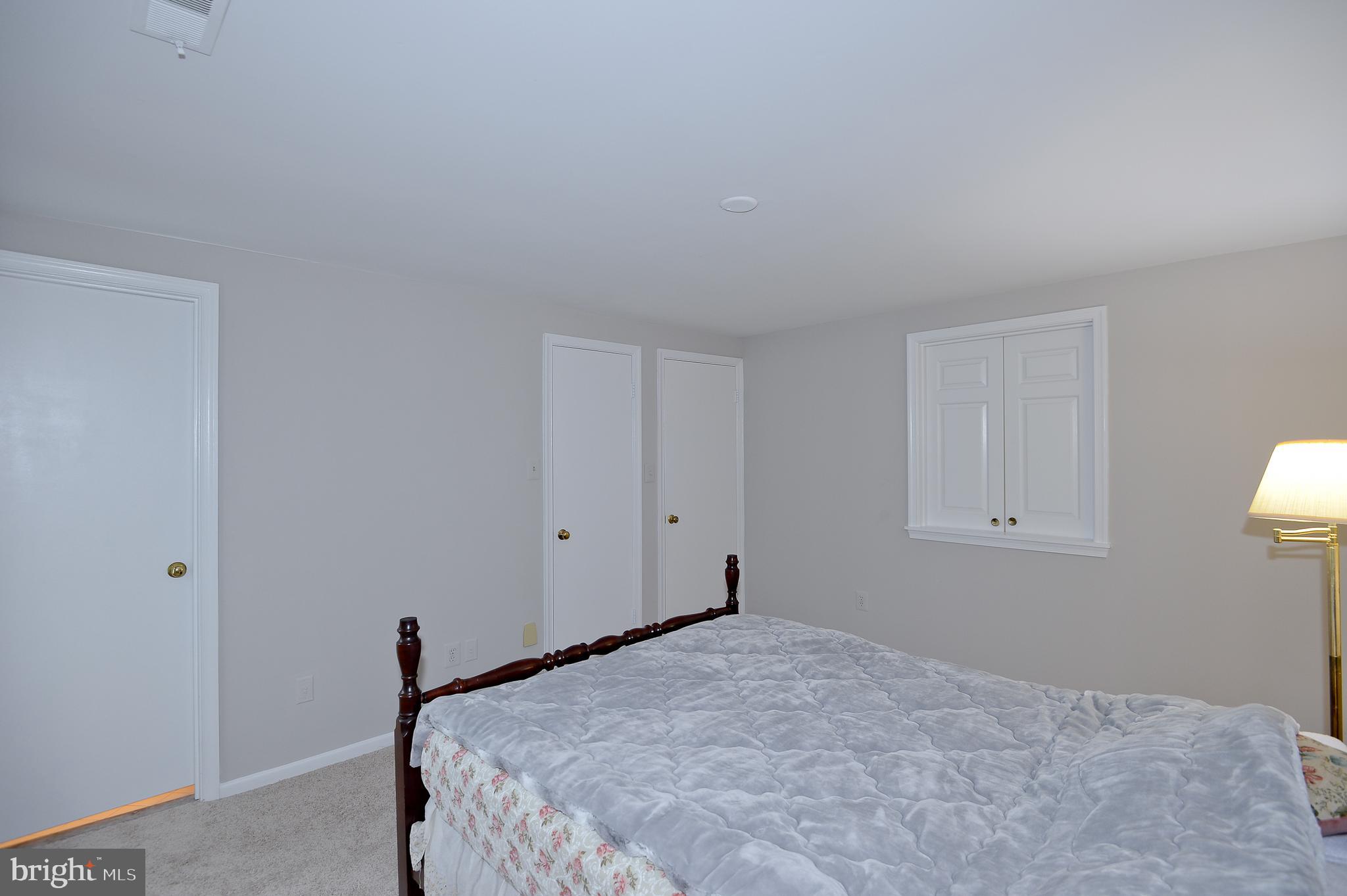 FAIR WOODS - Residential