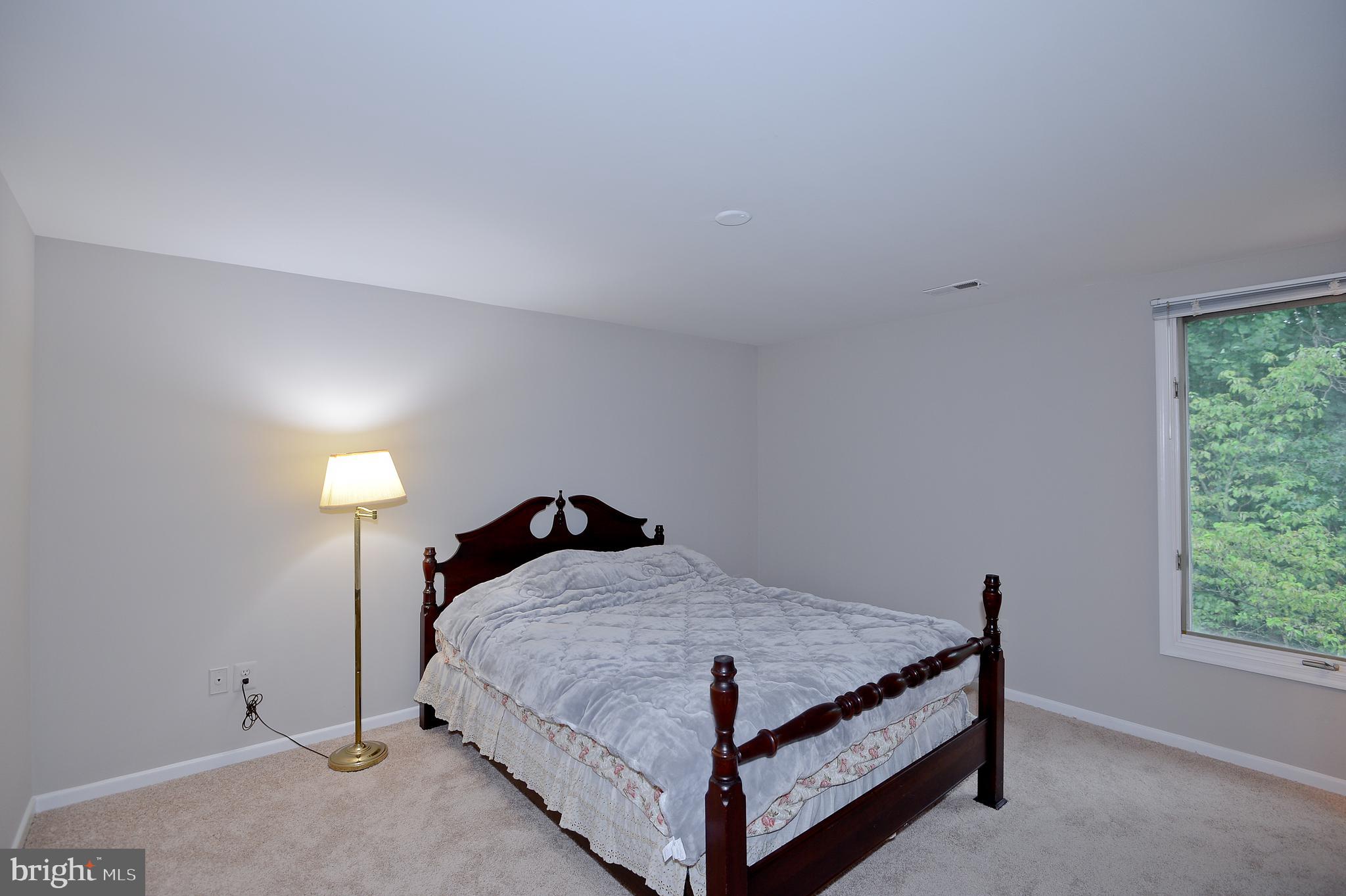 FAIR WOODS - Residential