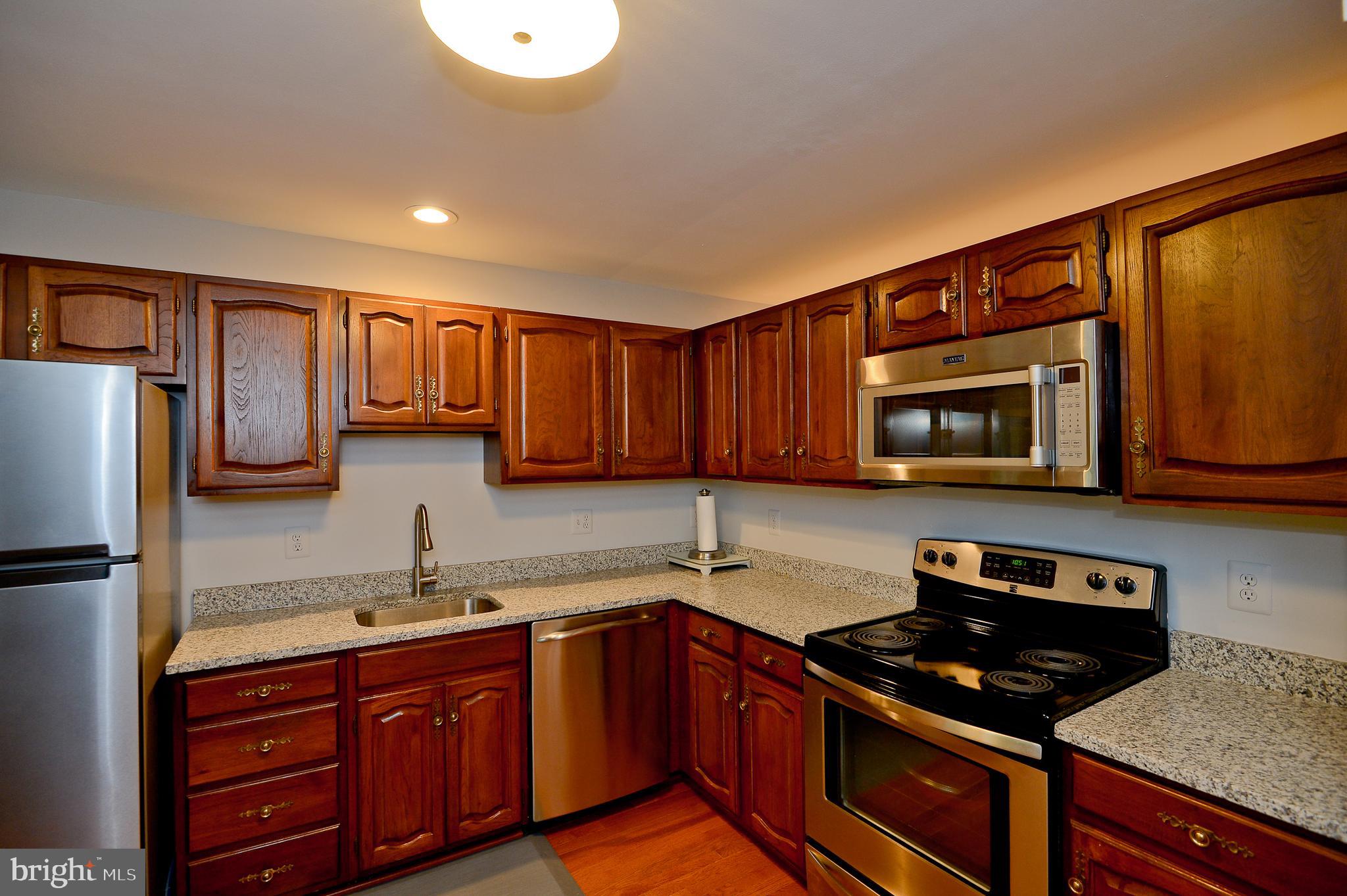 FAIR WOODS - Residential