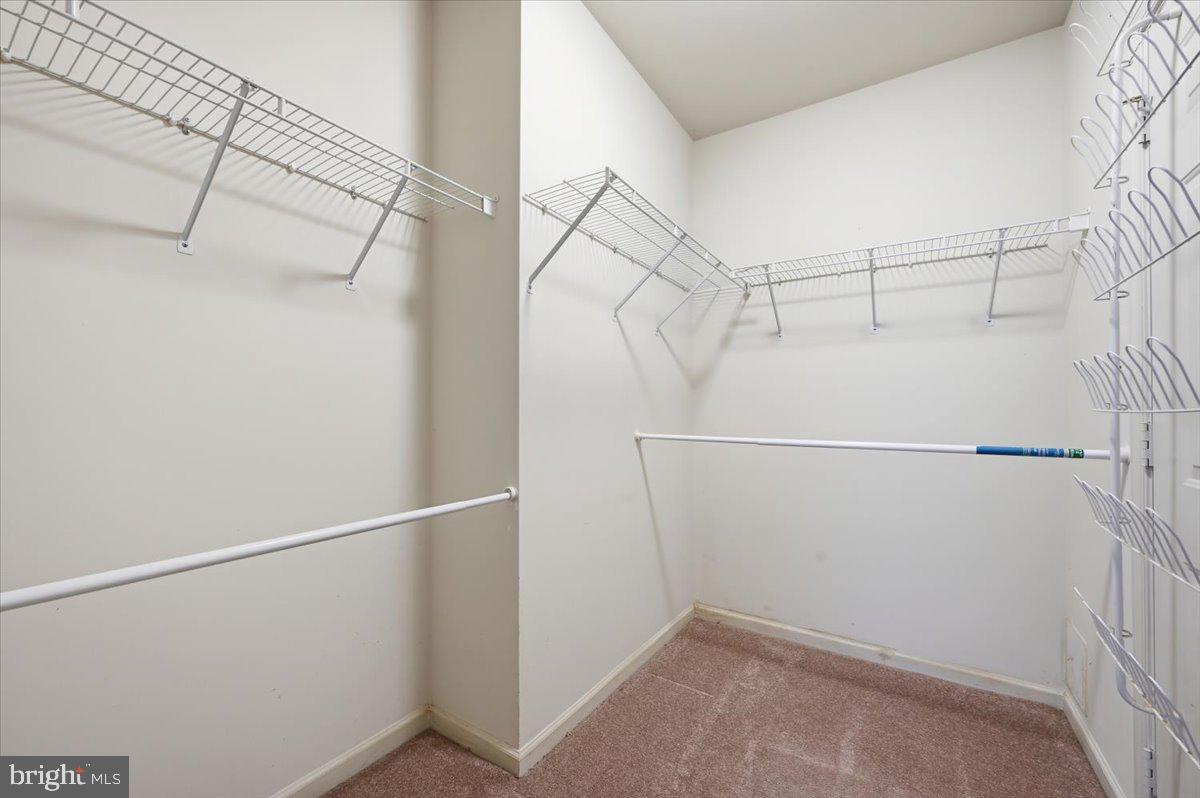 STUARTS KEEP - Residential