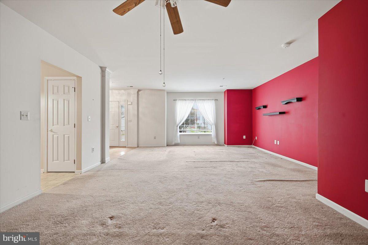 STUARTS KEEP - Residential