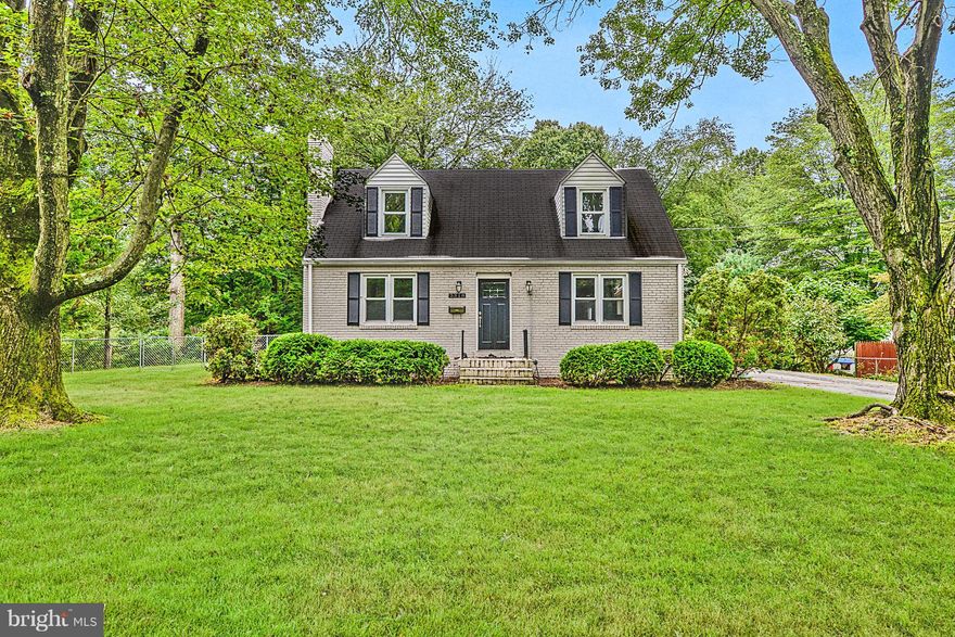 Fully expanded & remodeled Cape Cod in sought after Sleepy Hollow*Charming designer finishes top to bottom*Neutral paint tones of light grey, white trim, recessed lighting, crown molding & hardwood floors throughout*Living room off entry with decorative white brick mantle*Dining room leads to updated gourmet kitchen featuring ample 42" cabinetry, exotic granite counters & stainless steel appliances*Expansive family room off kitchen with patio door leading to deck overlooking gorgeous 1/2 acre, fenced-in, flat backyard backing to trees*Primary bedroom is large & features hardwood floors, crown molding, lots of natural sunlight & spa-like, updated bathroom with tiled floors & shower, double vanities & double closets*Lower level features spacious rec room, recessed light & updated full bathroom*Detached over-sized, two car garage off back*Just 15 minutes to the Pentagon, Tysons Corner, Downtown DC & the New Amazon HQ2*About equal distance from East & West Falls Church Metro (3 miles)*Close to 495, Route 50, Route 7, Mosaic District & Falls Church City*

*Available for lease 7.1.23*