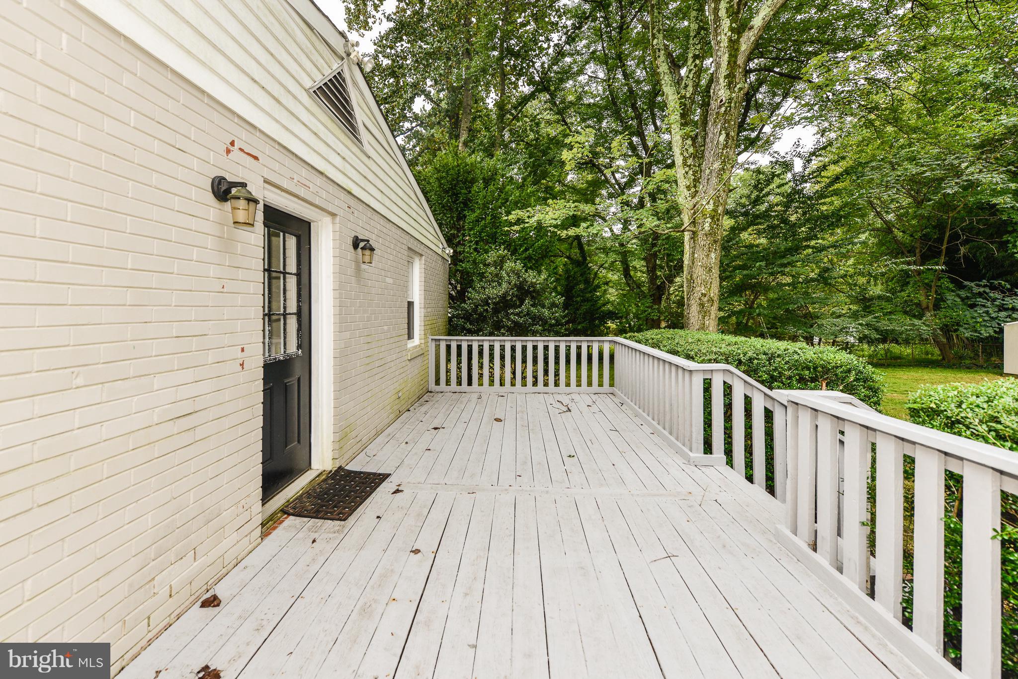 ROBERT E STAFFORD - Residential Lease