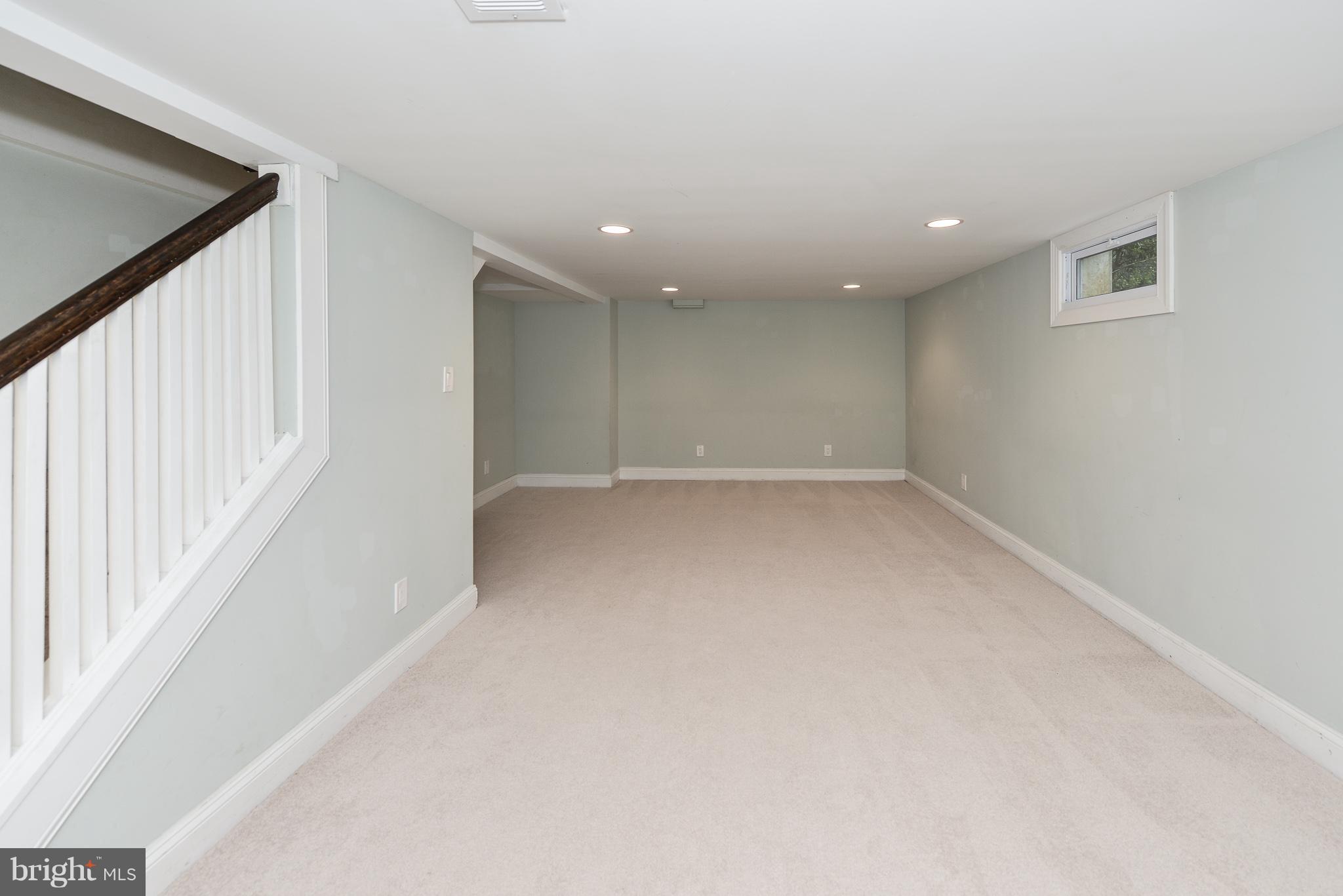 ROBERT E STAFFORD - Residential Lease