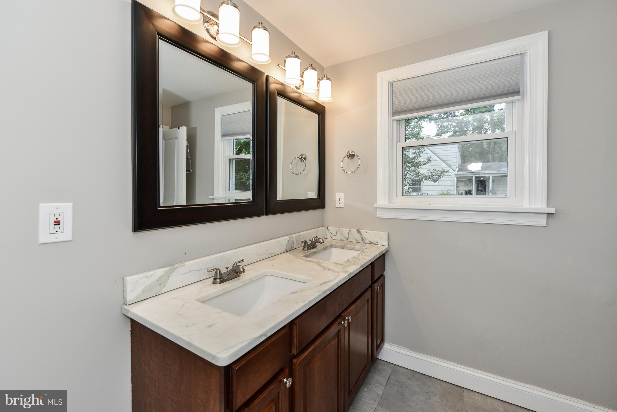 ROBERT E STAFFORD - Residential Lease