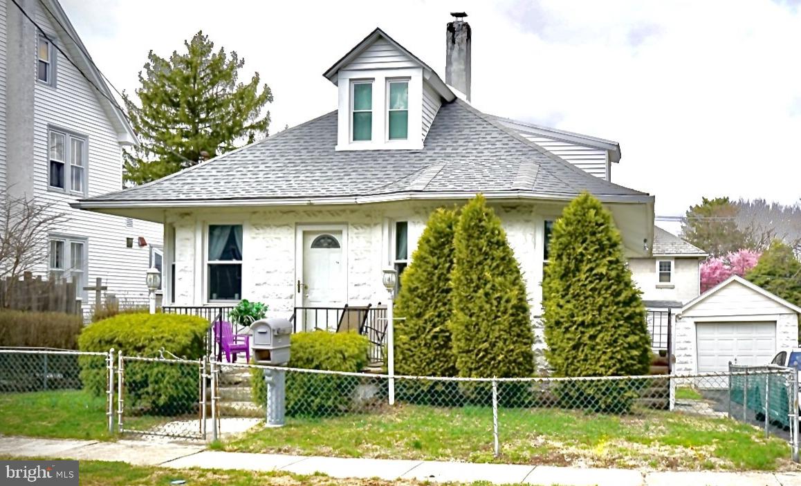 DOYLESTOWN BORO - Residential