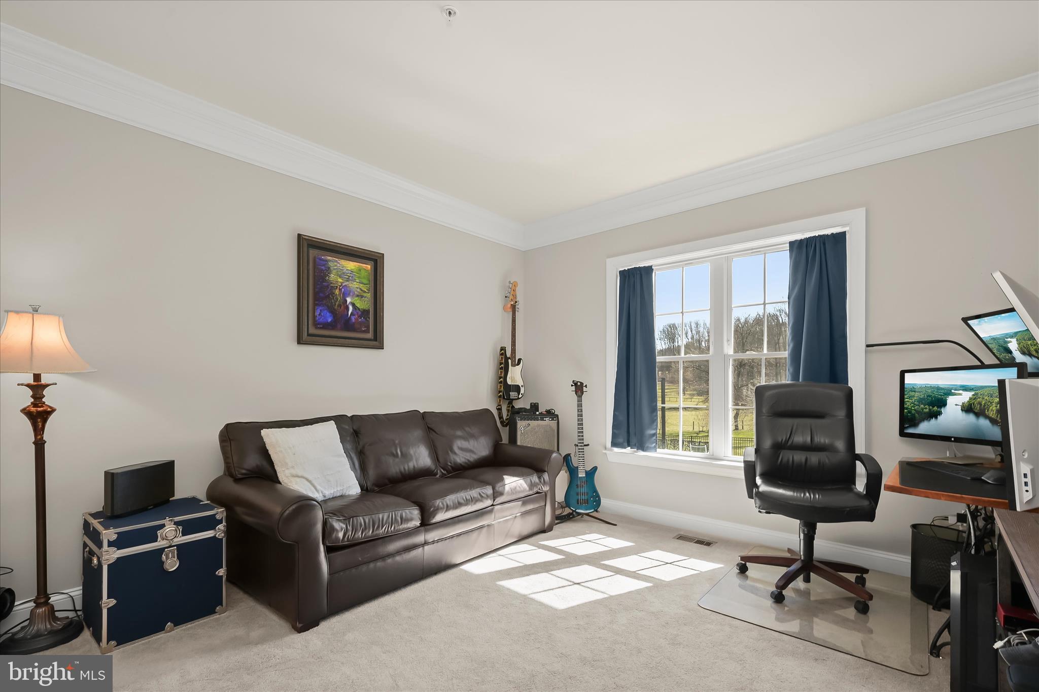 ALLNUTT FARMS ESTATES - Residential