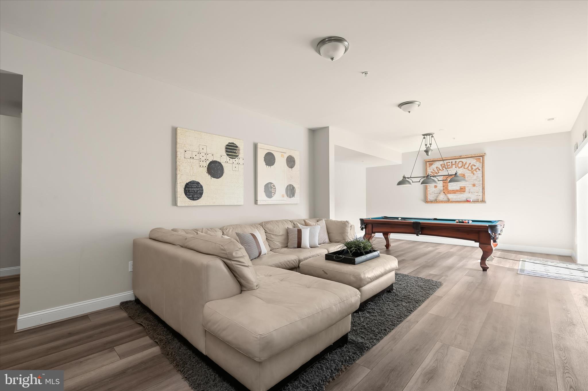 ALLNUTT FARMS ESTATES - Residential