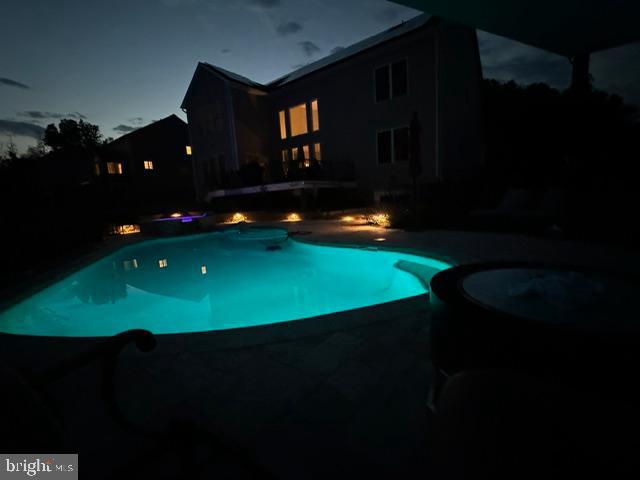 ALLNUTT FARMS ESTATES - Residential