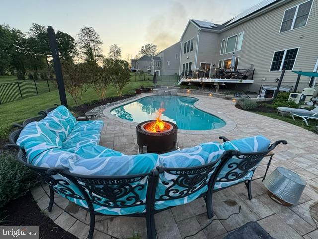 ALLNUTT FARMS ESTATES - Residential