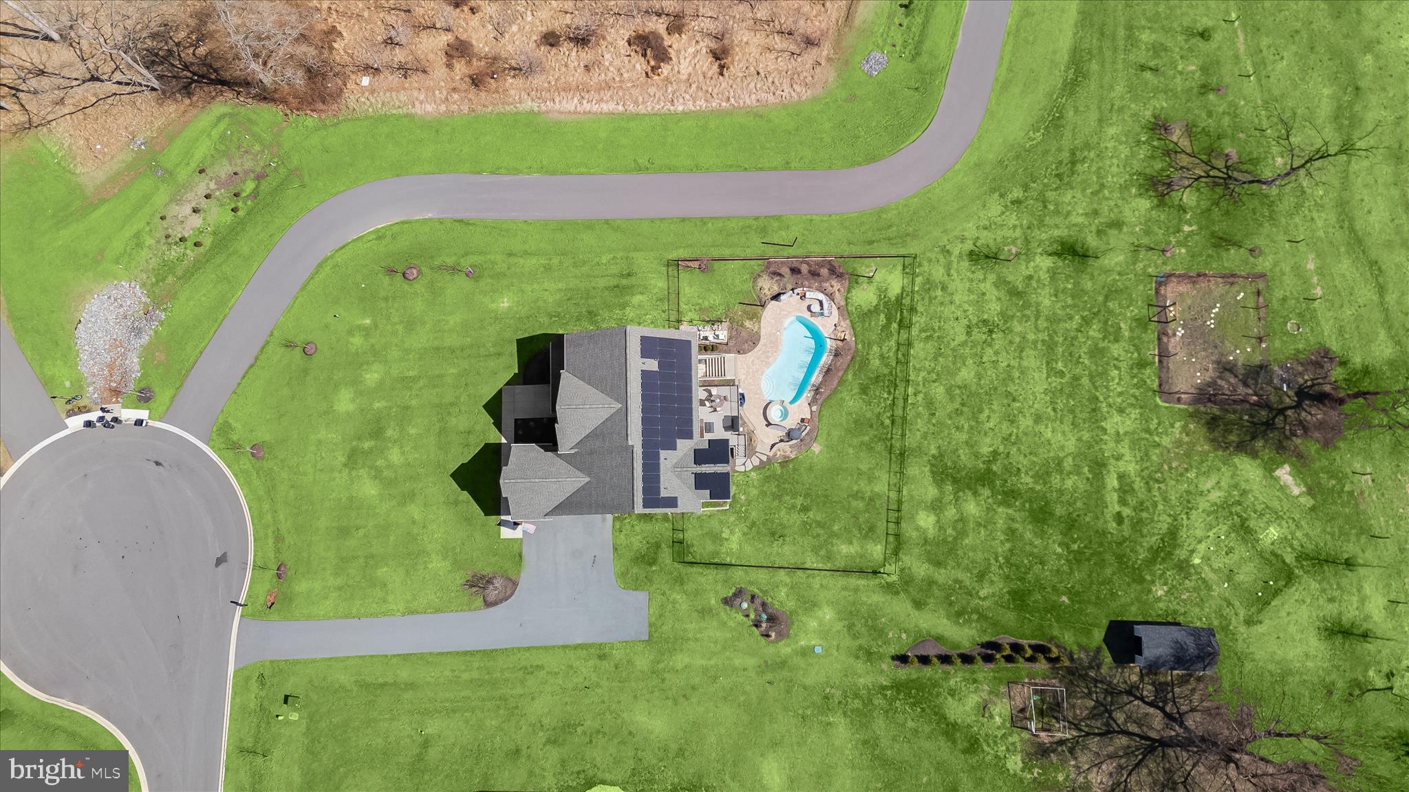 ALLNUTT FARMS ESTATES - Residential