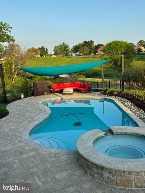 ALLNUTT FARMS ESTATES - Residential