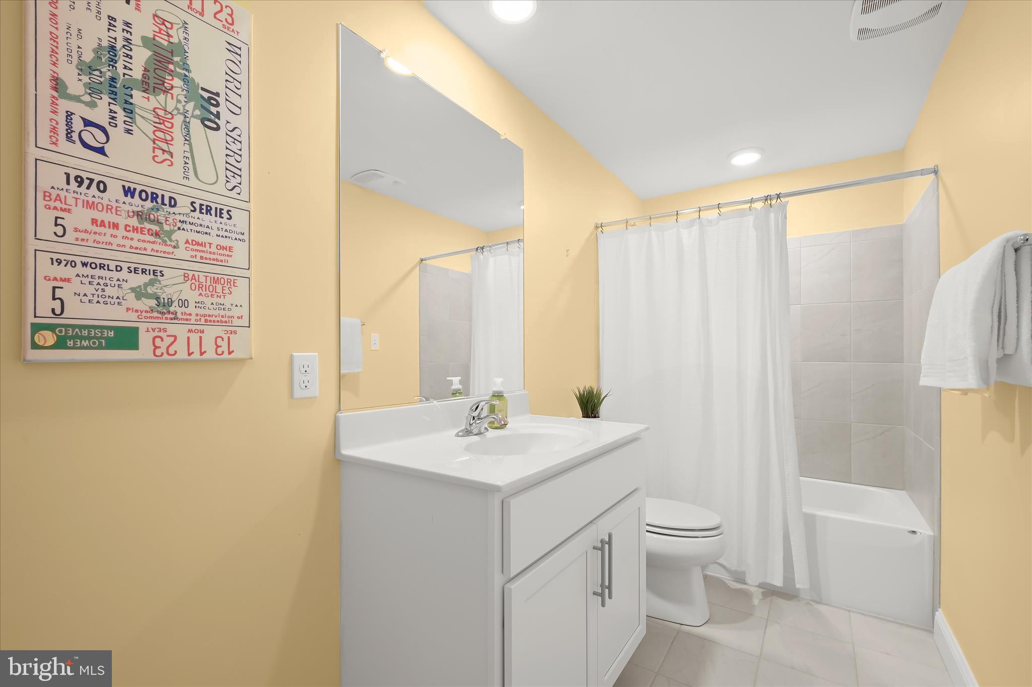 ALLNUTT FARMS ESTATES - Residential