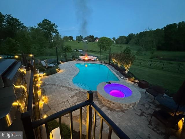 ALLNUTT FARMS ESTATES - Residential