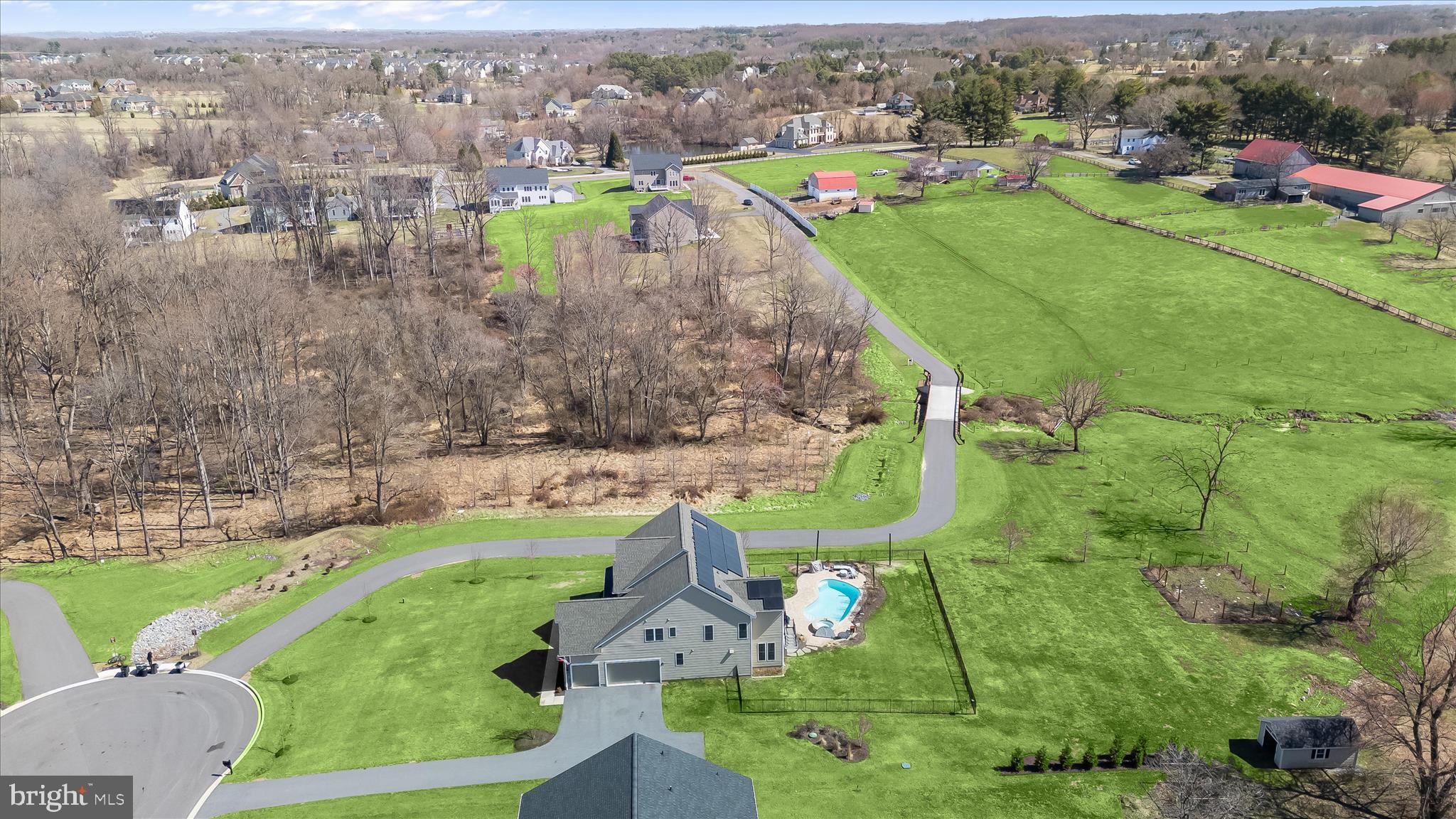 ALLNUTT FARMS ESTATES - Residential