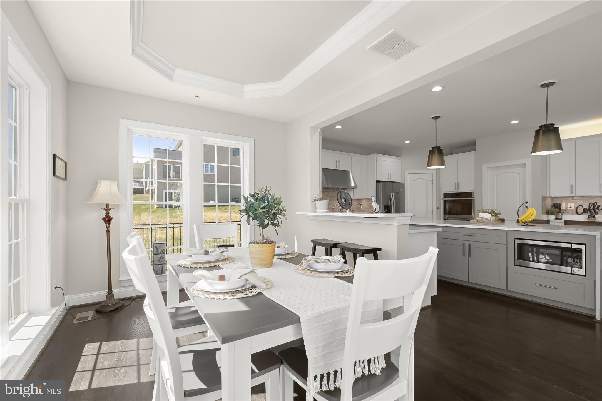 ALLNUTT FARMS ESTATES - Residential