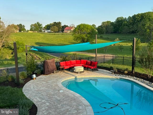 ALLNUTT FARMS ESTATES - Residential