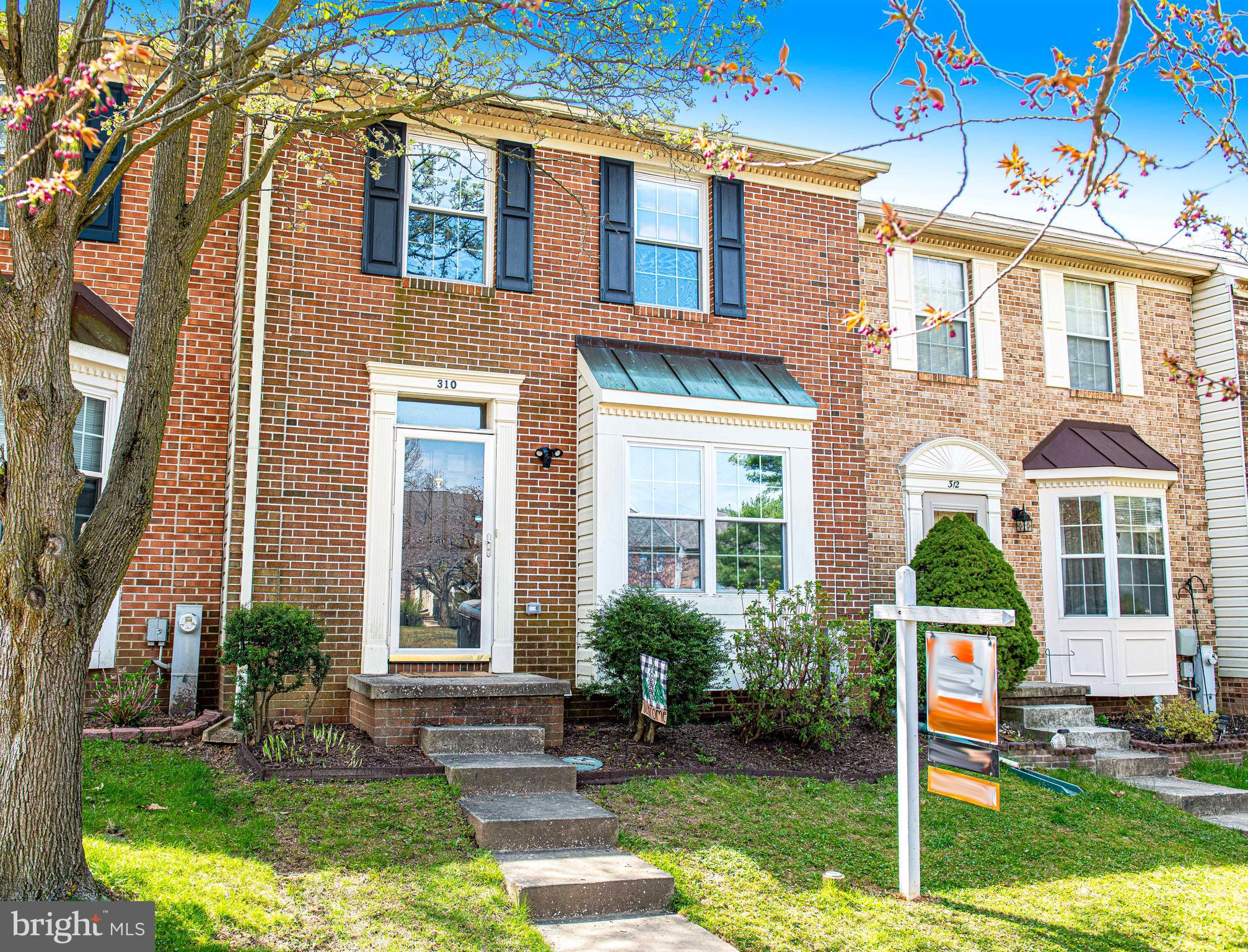 ABINGDON ESTATES - Residential