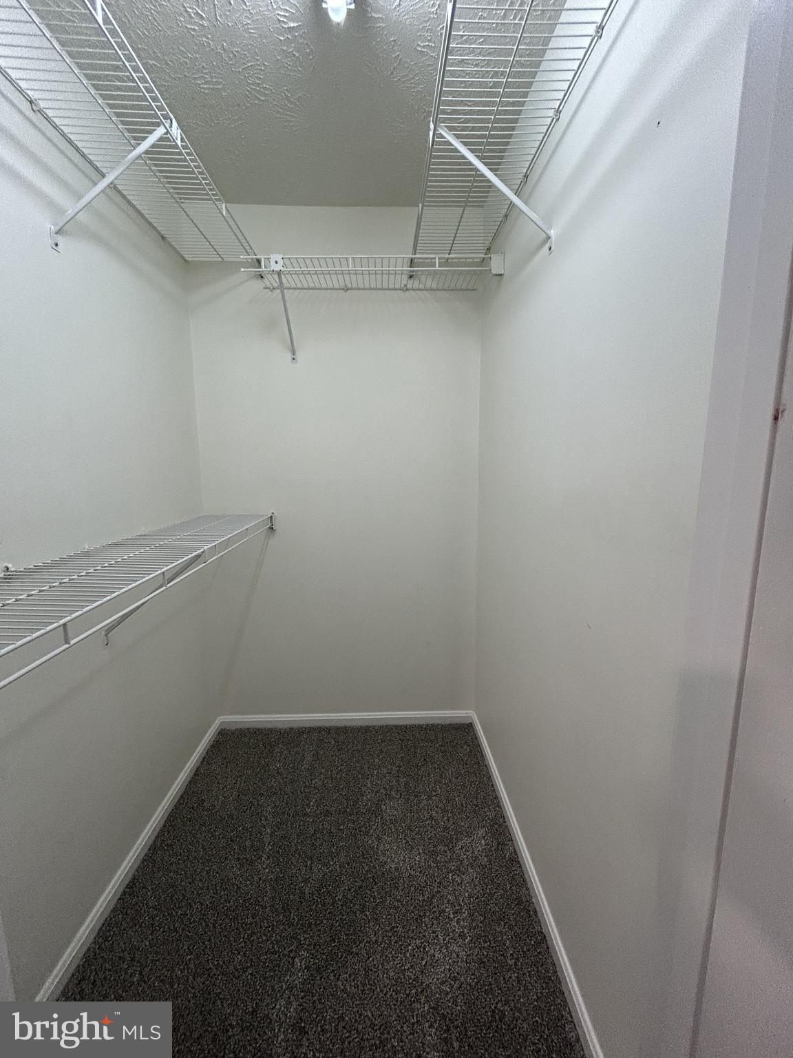 OLD FARM STATION - Residential Lease