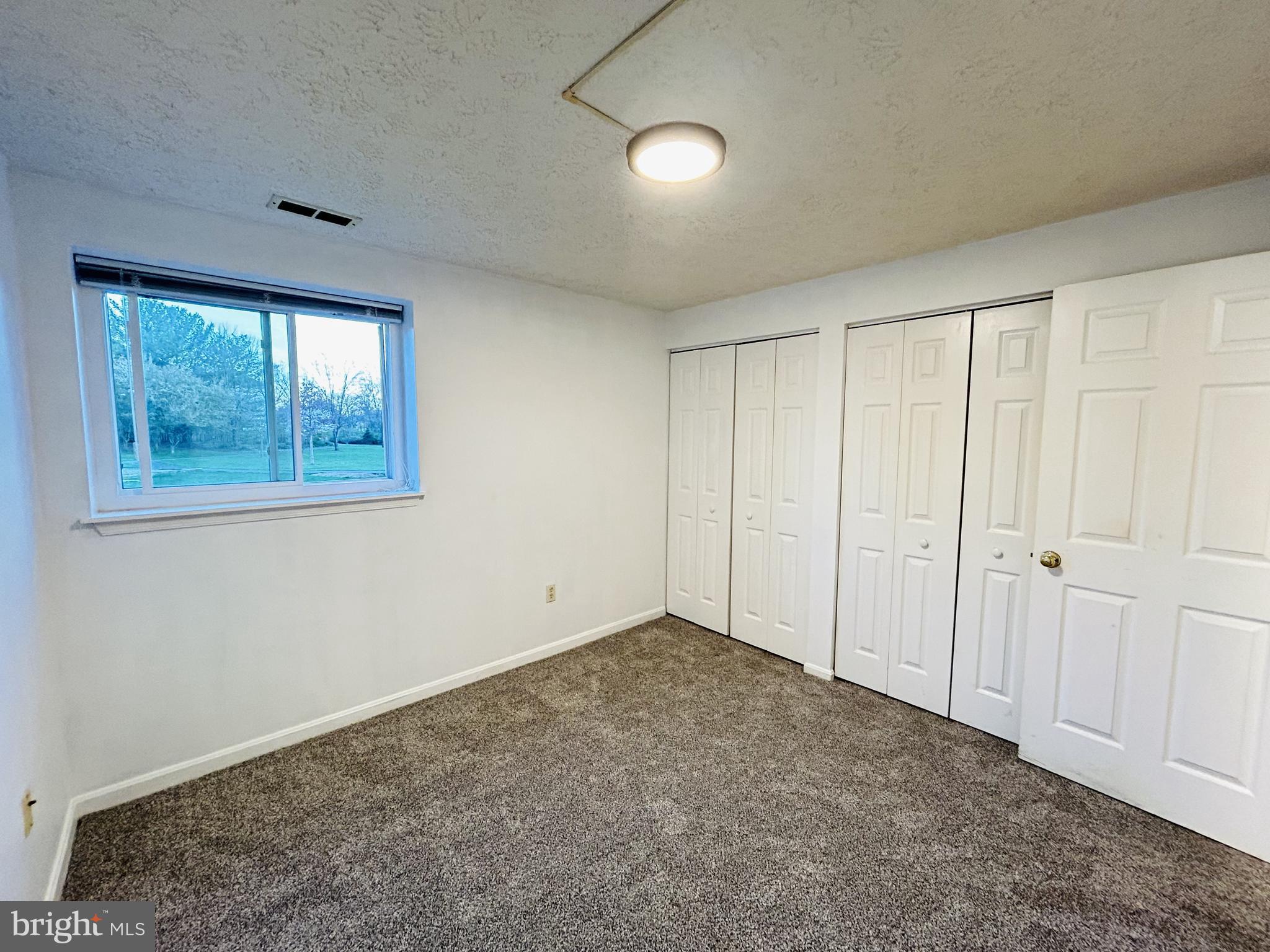 OLD FARM STATION - Residential Lease