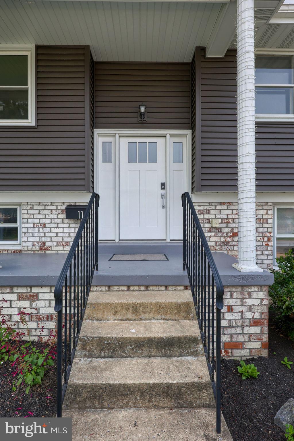 116 OXFORD DRIVE