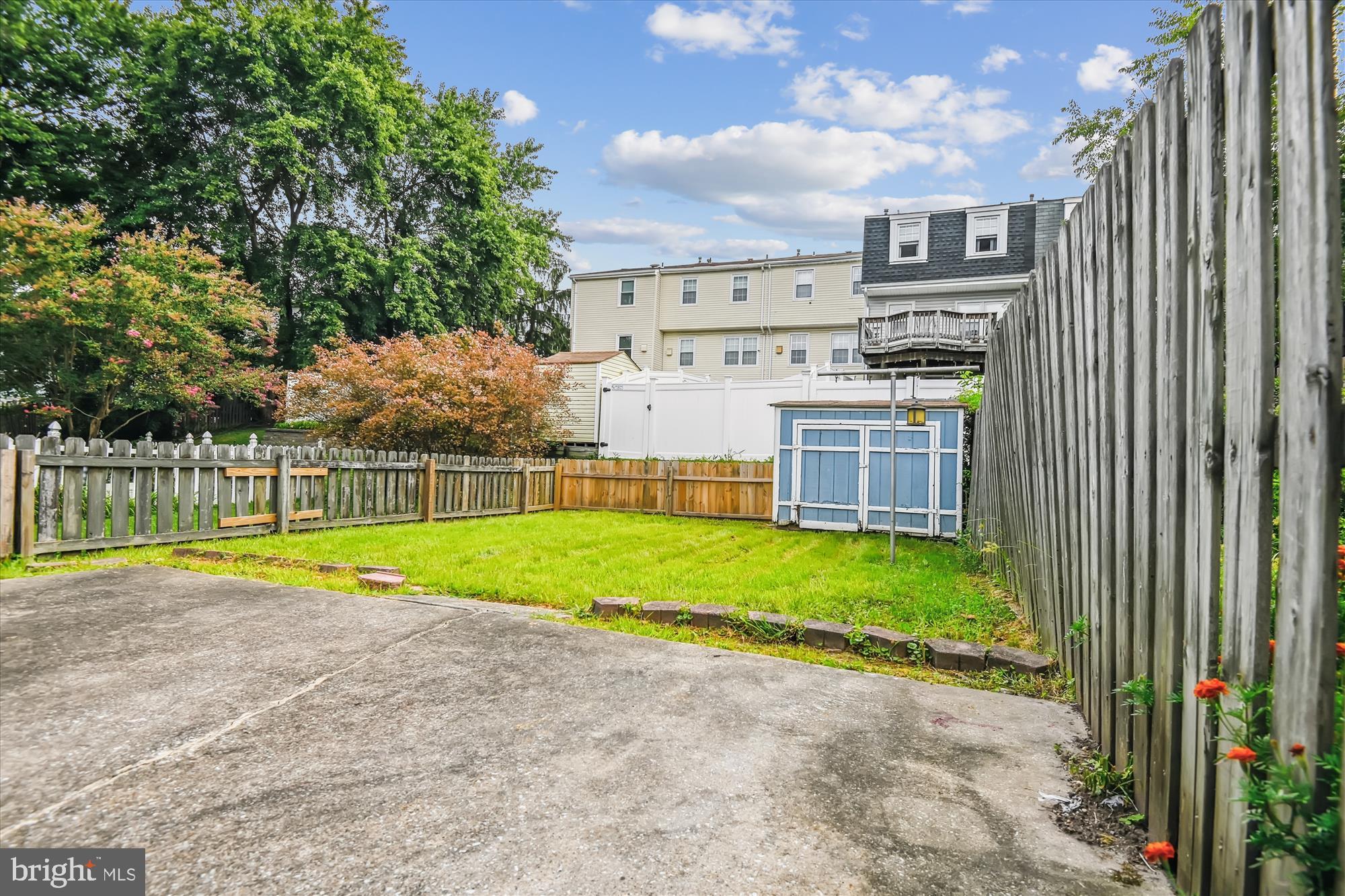 20 STEWARTON COURT 11A