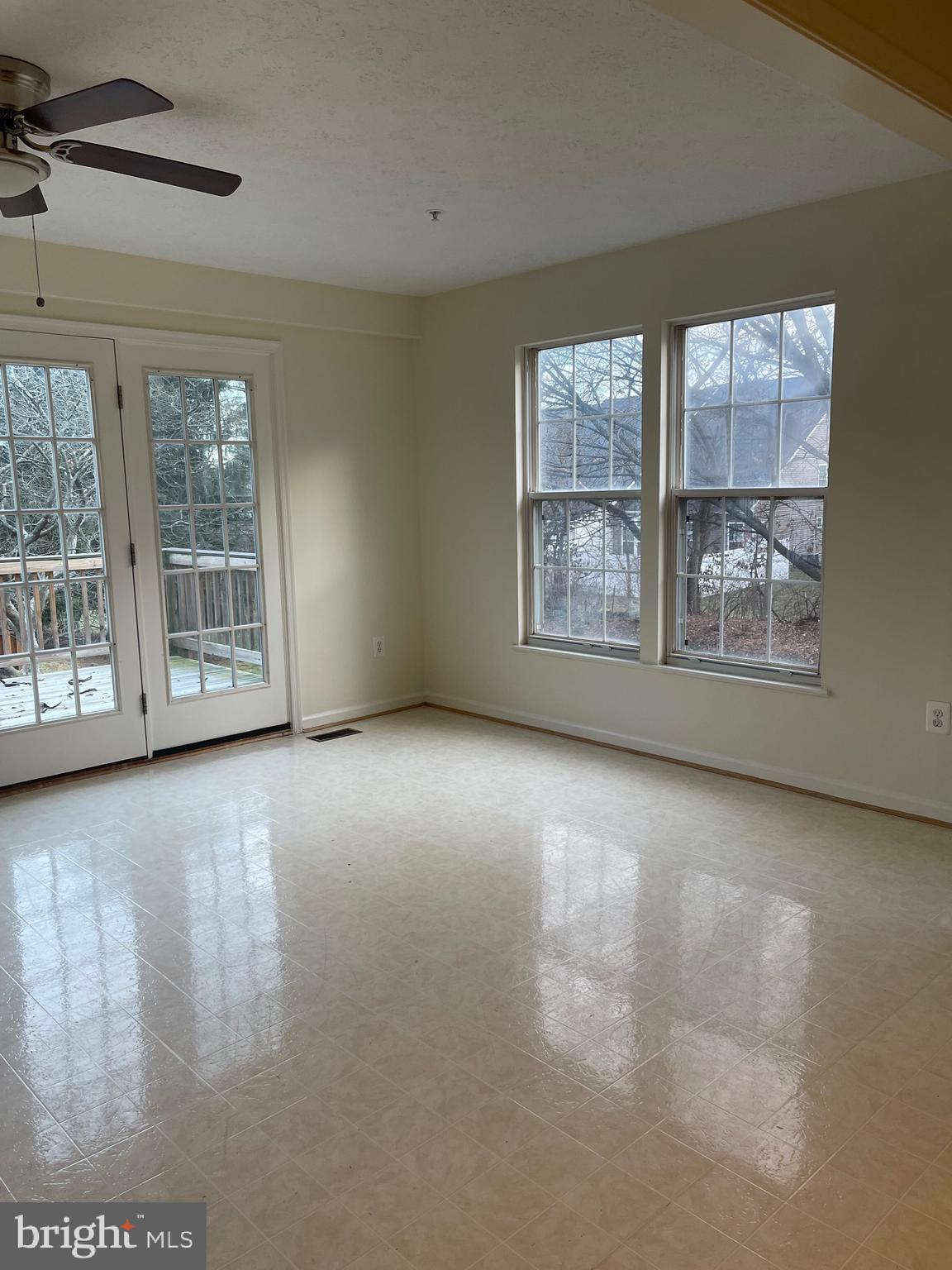 BALLENGER CROSSING - Residential Lease