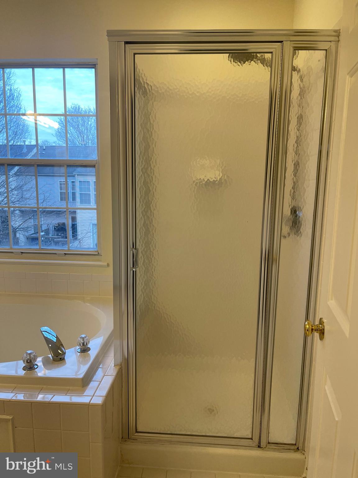 BALLENGER CROSSING - Residential Lease