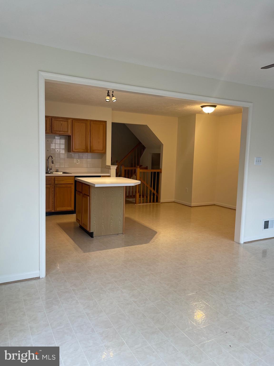 BALLENGER CROSSING - Residential Lease