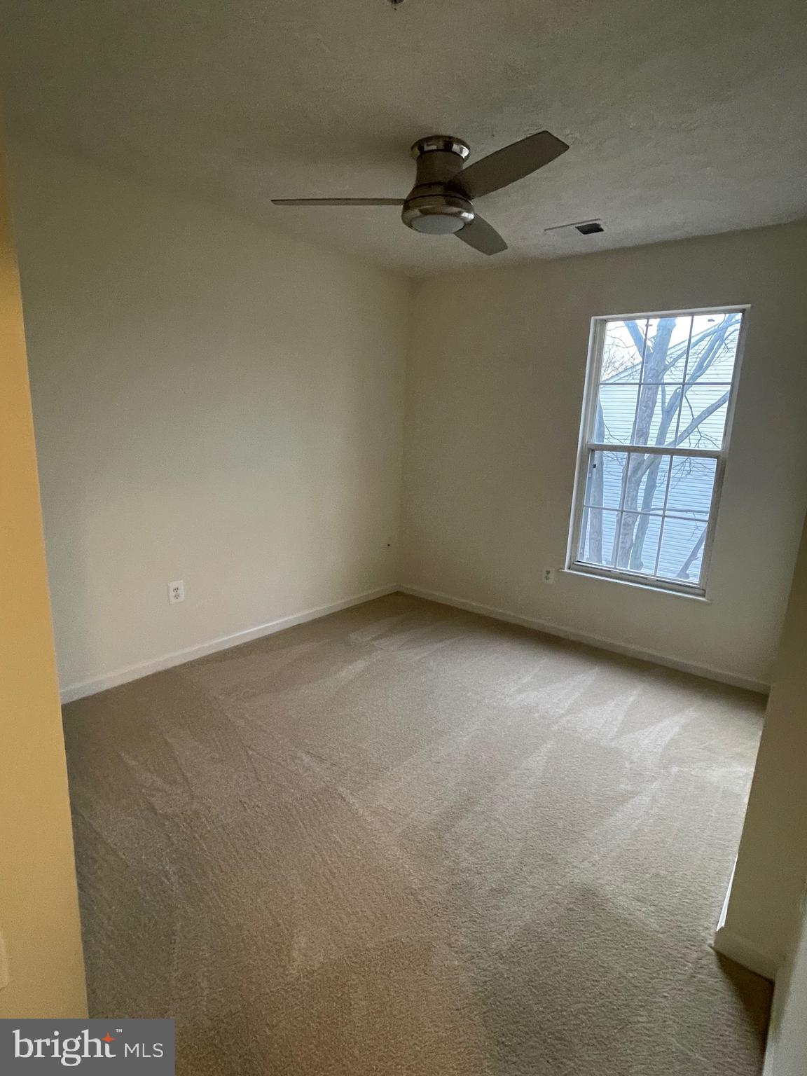 BALLENGER CROSSING - Residential Lease