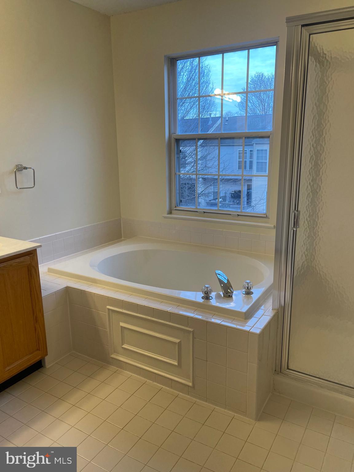 BALLENGER CROSSING - Residential Lease