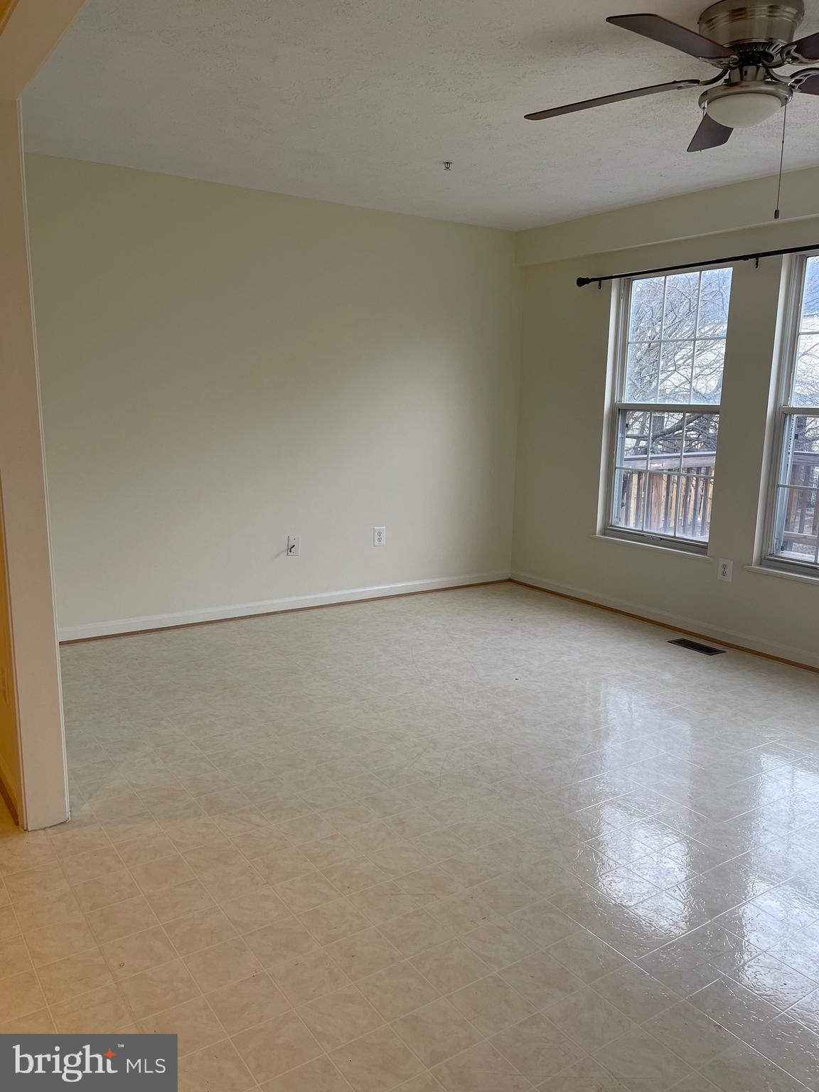 BALLENGER CROSSING - Residential Lease