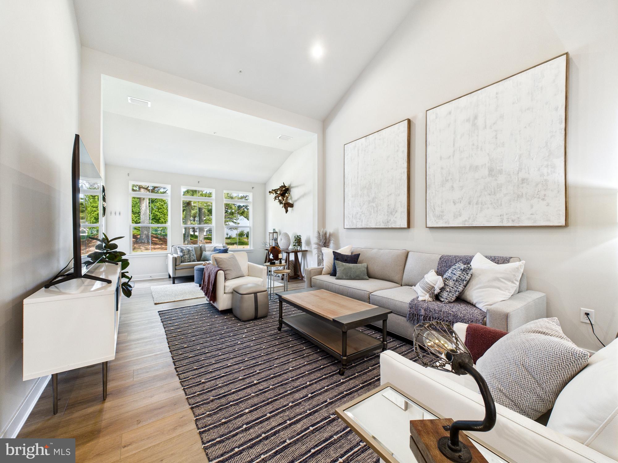 RIVER RUN - Residential