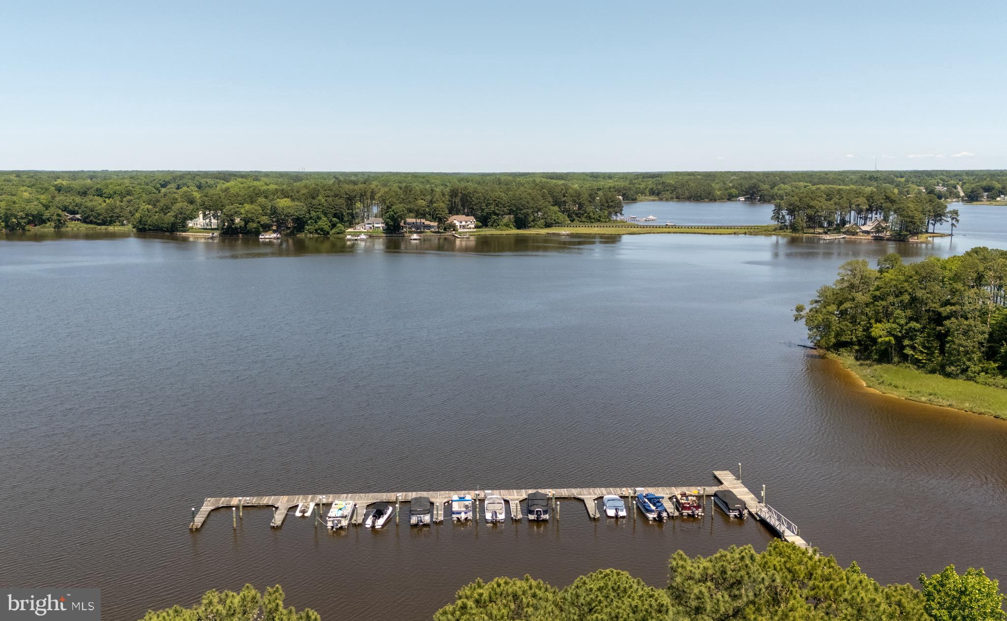 RIVER RUN - Residential