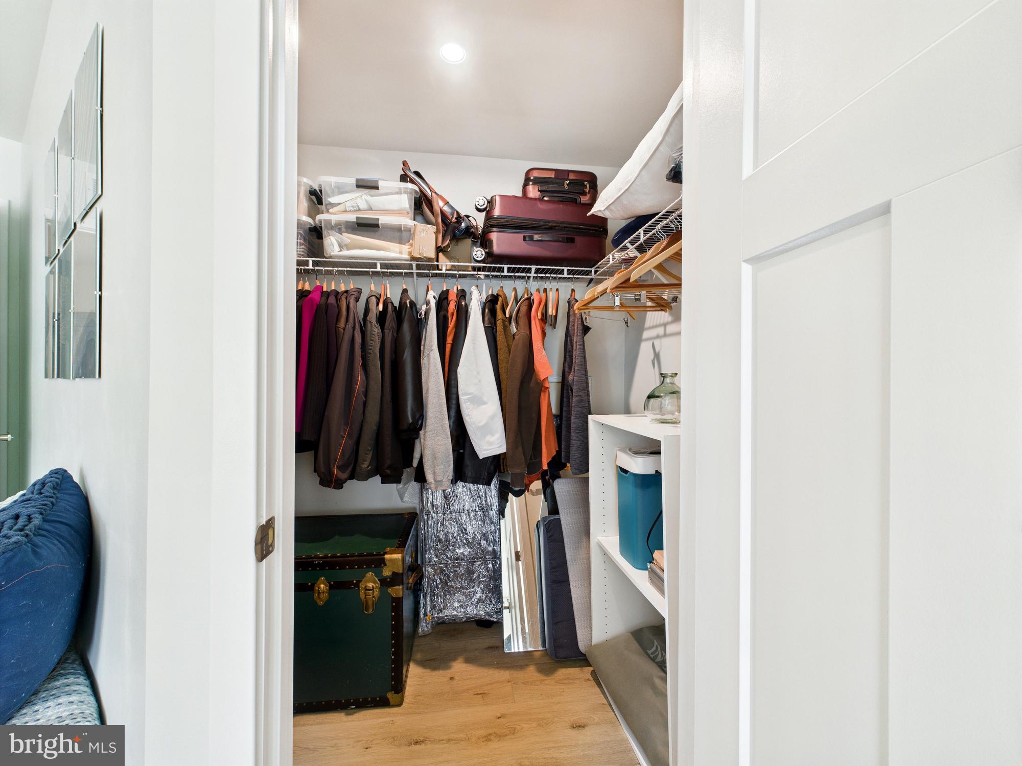 RIVER RUN - Residential