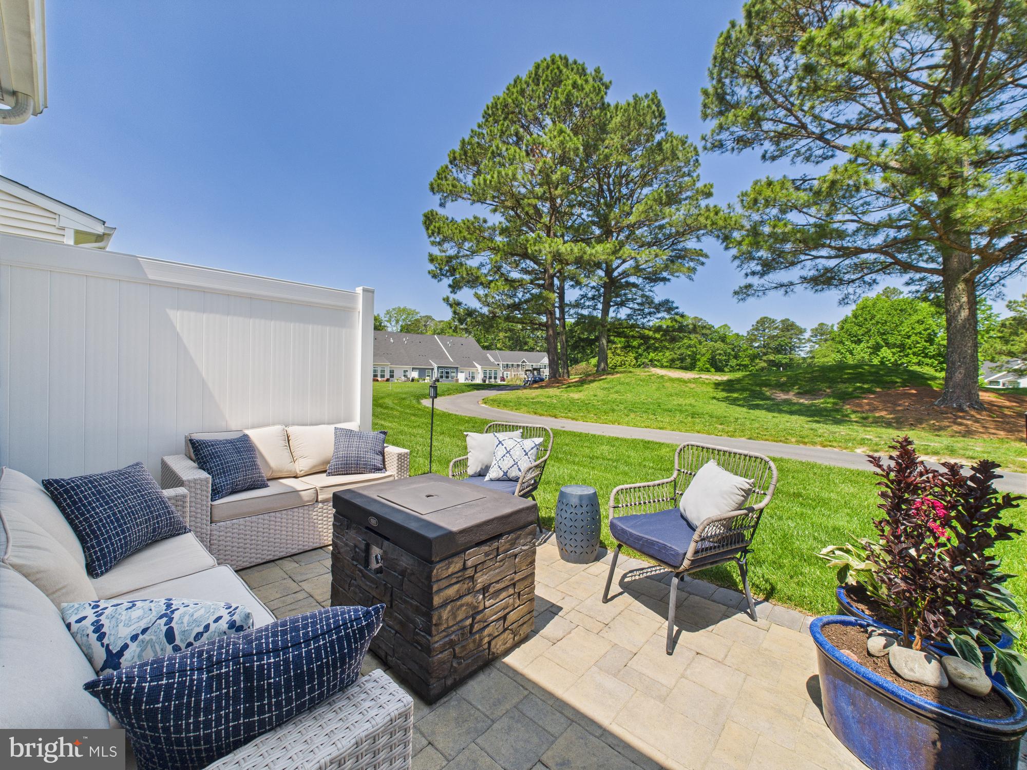 RIVER RUN - Residential