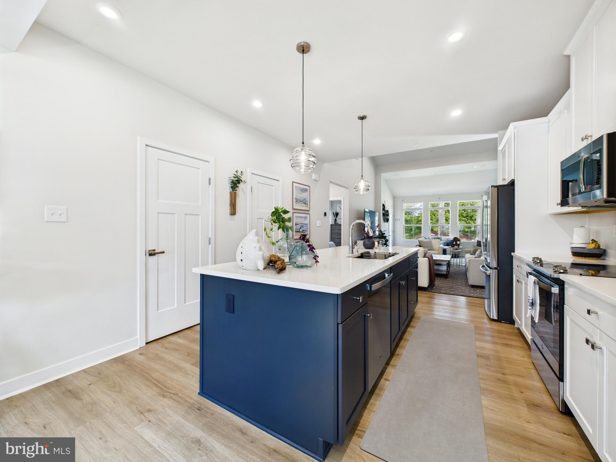 RIVER RUN - Residential