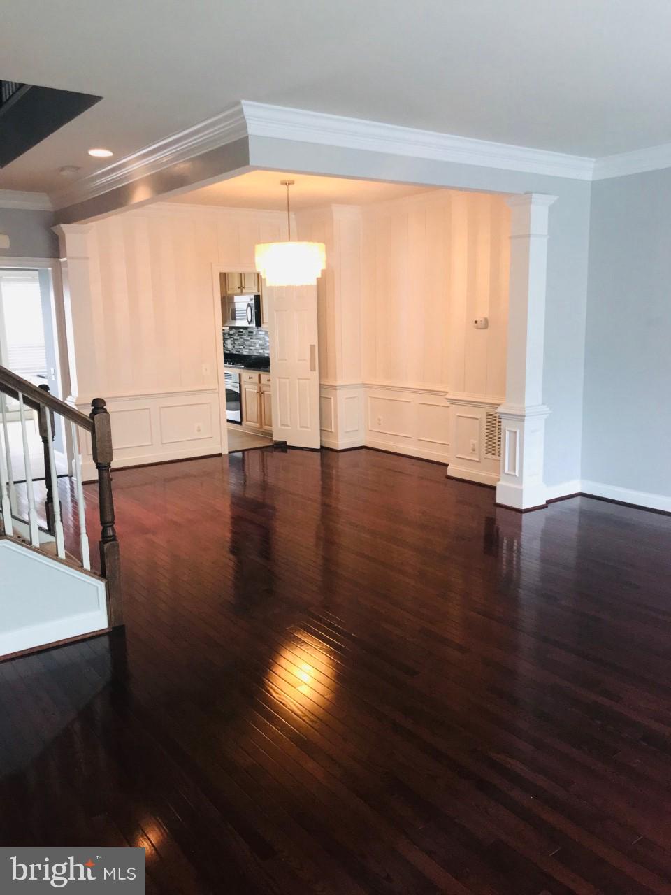 POTOMAC CLUB CONDOMINIUMS - Residential Lease