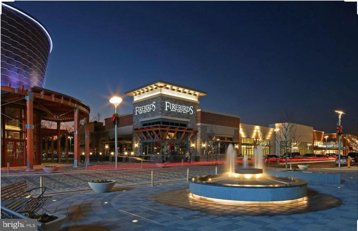 POTOMAC CLUB CONDOMINIUMS - Residential Lease