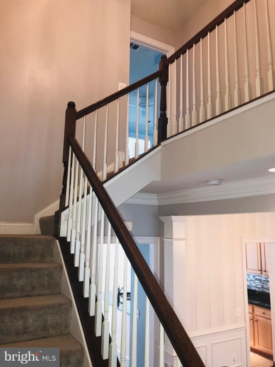 POTOMAC CLUB CONDOMINIUMS - Residential Lease