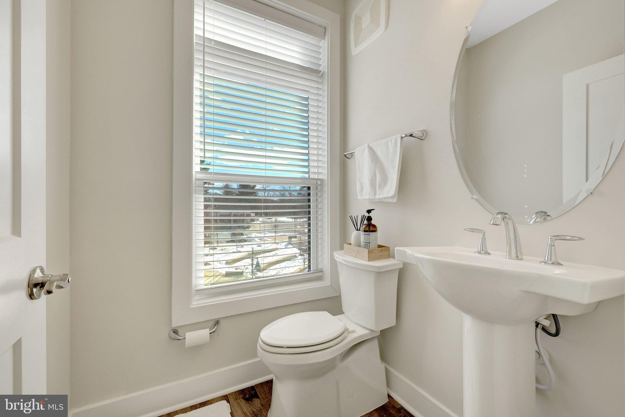 TALL OAKS - Residential