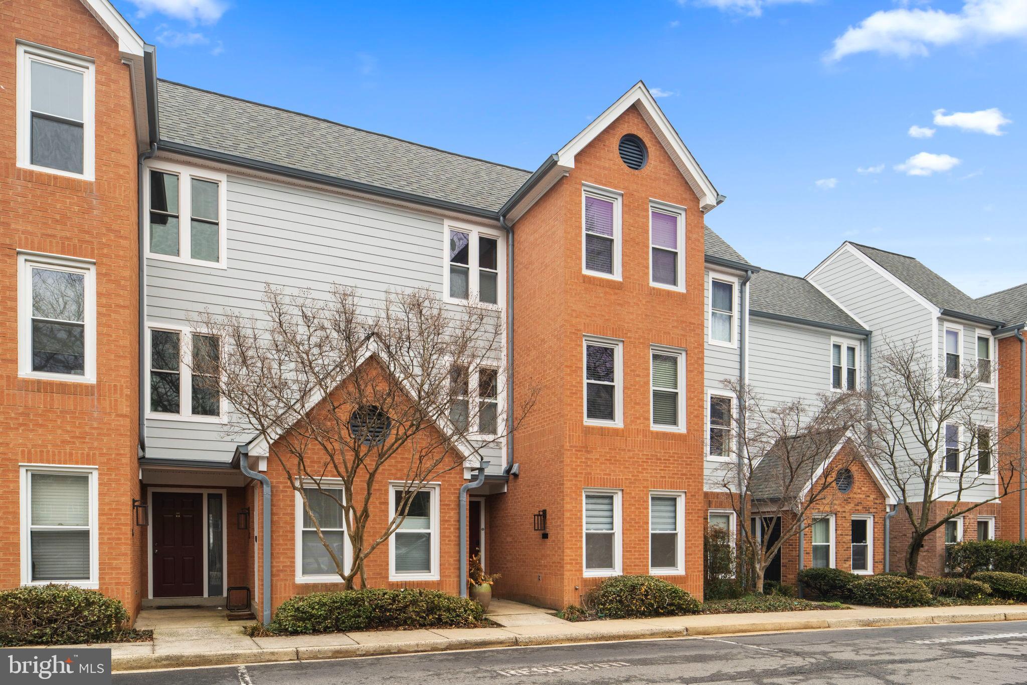 DUNDREE HILL - Residential