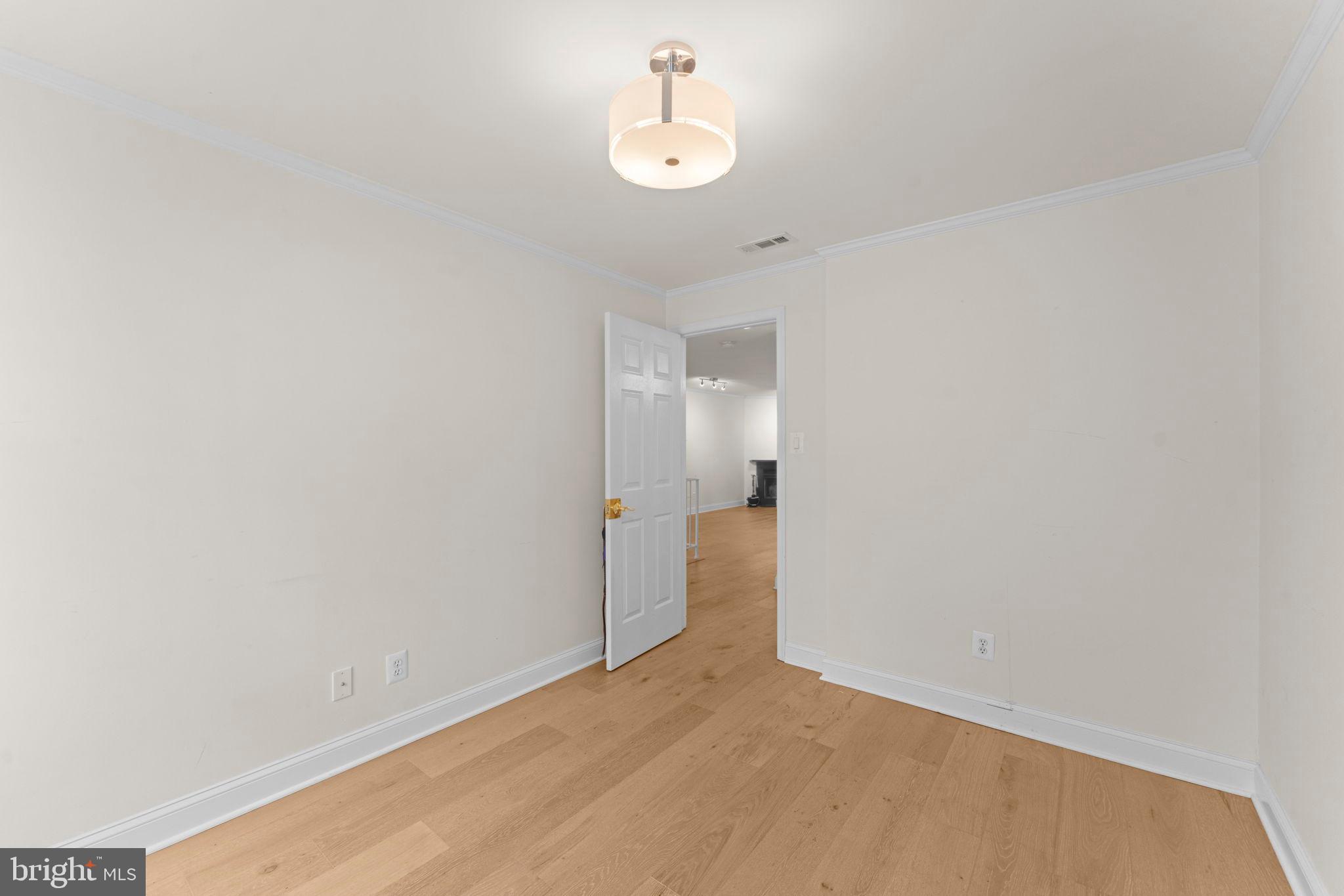 DUNDREE HILL - Residential