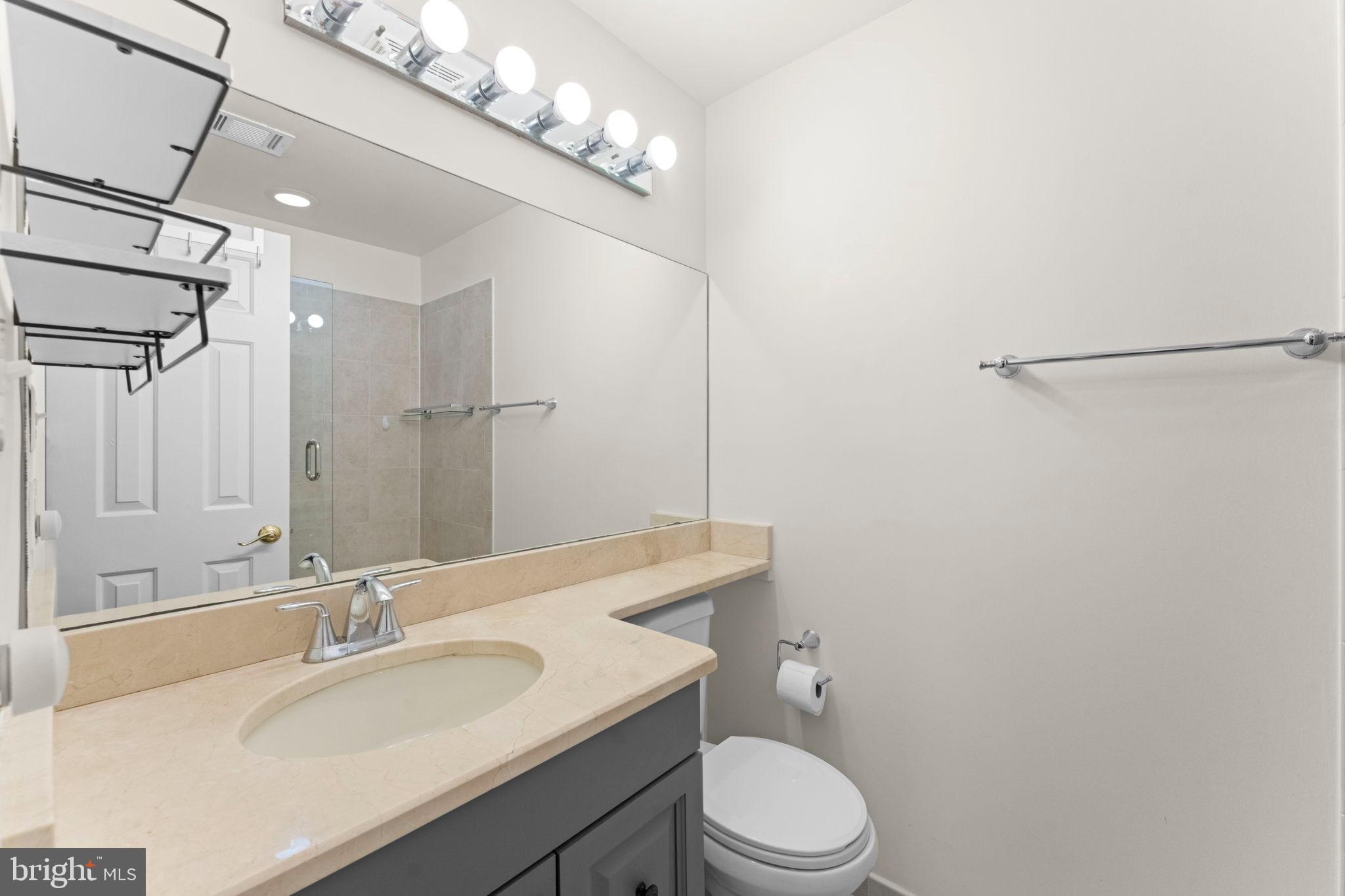 DUNDREE HILL - Residential