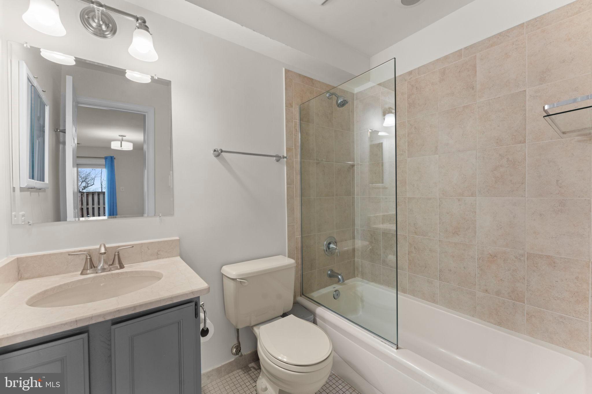 DUNDREE HILL - Residential