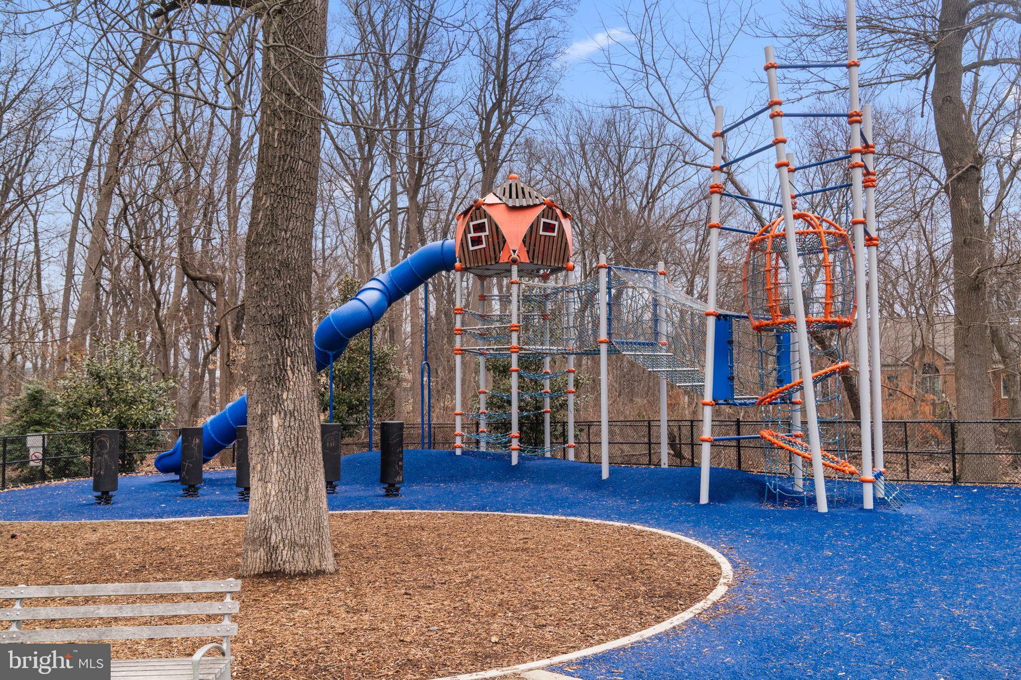 DUNDREE HILL - Residential