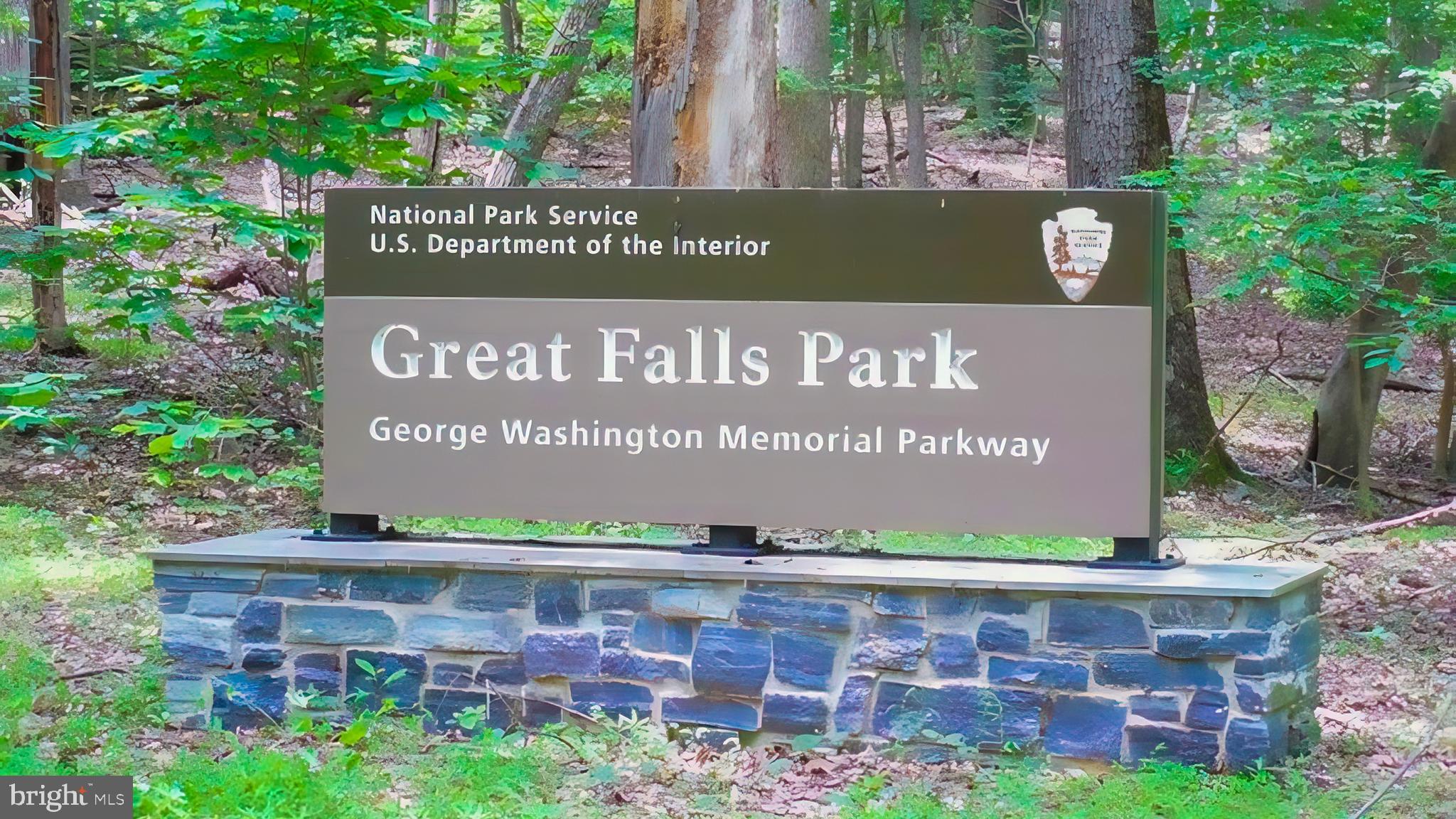 ESTATES AT GREAT FALLS - Residential