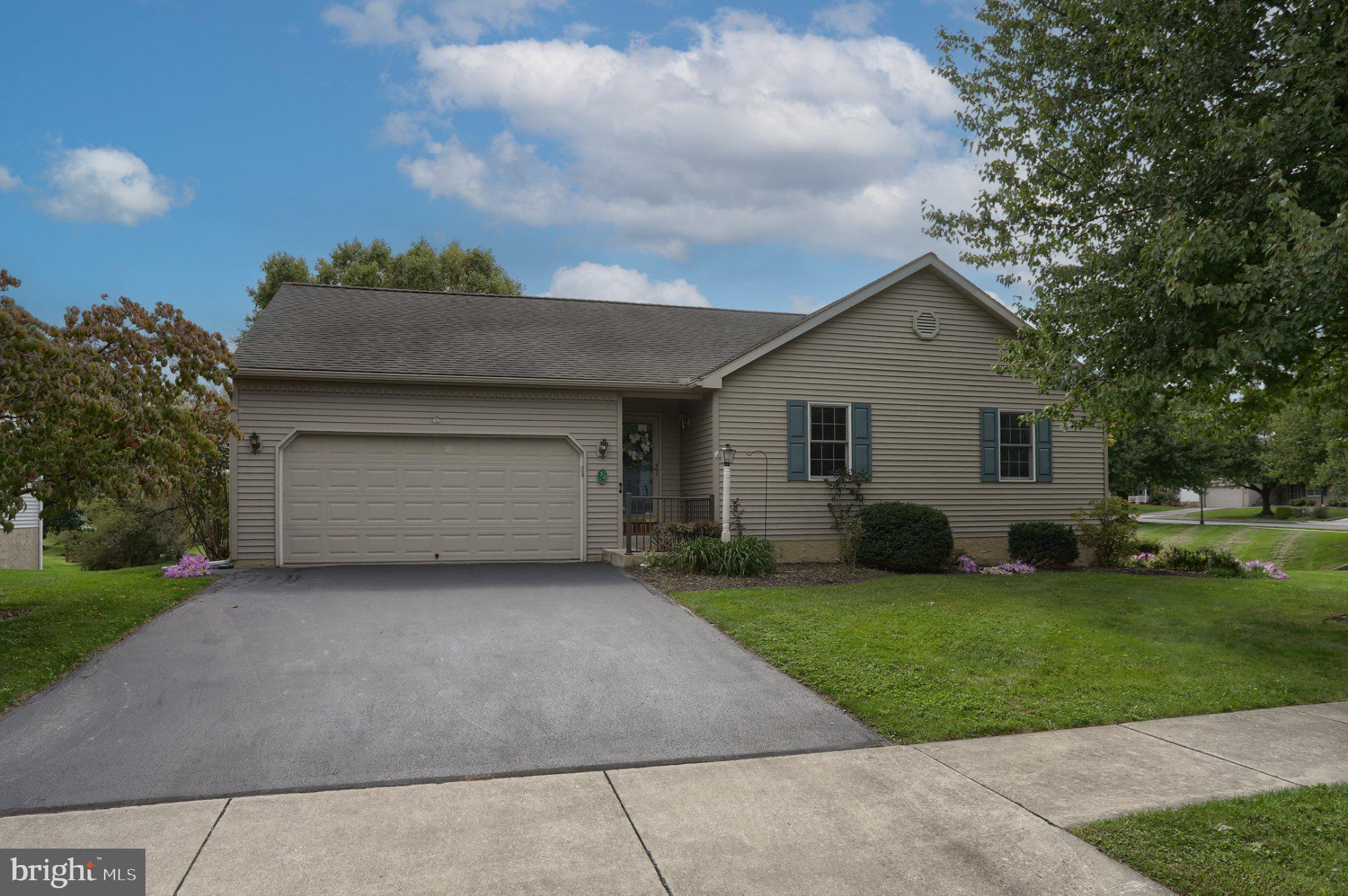 32 ARBOR DRIVE