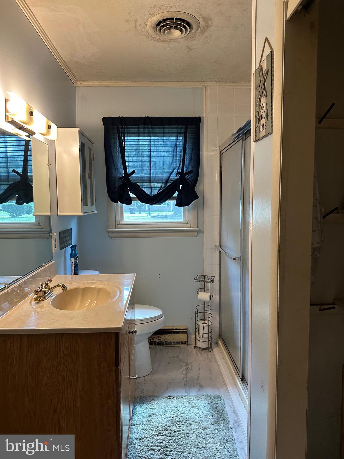 STAFFORD HEIGHTS - Residential